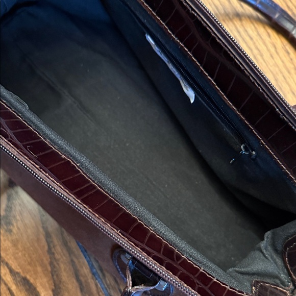 Vintage Italian suede leather purse. - Picture 8 of 8